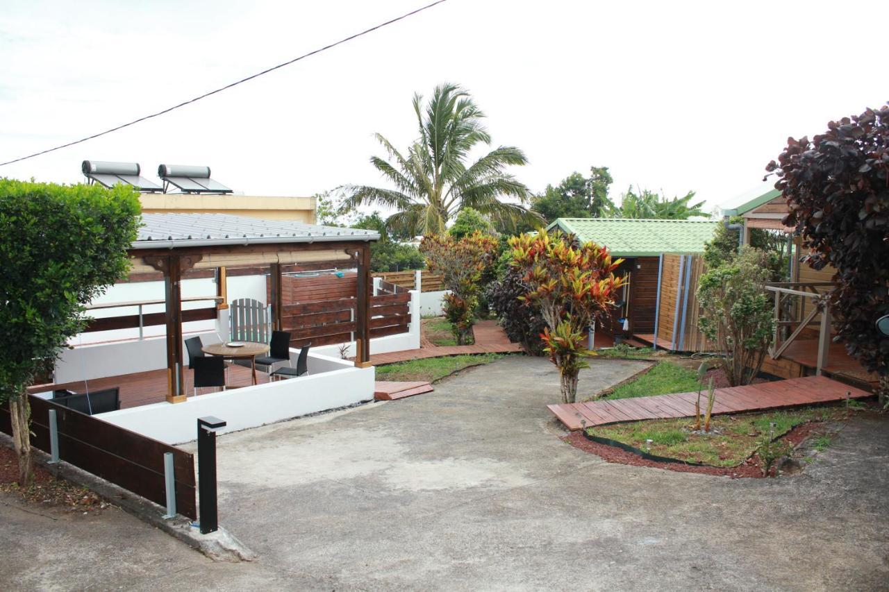 Les Bungalows Du Chateau D'O Petite Île Kültér fotó